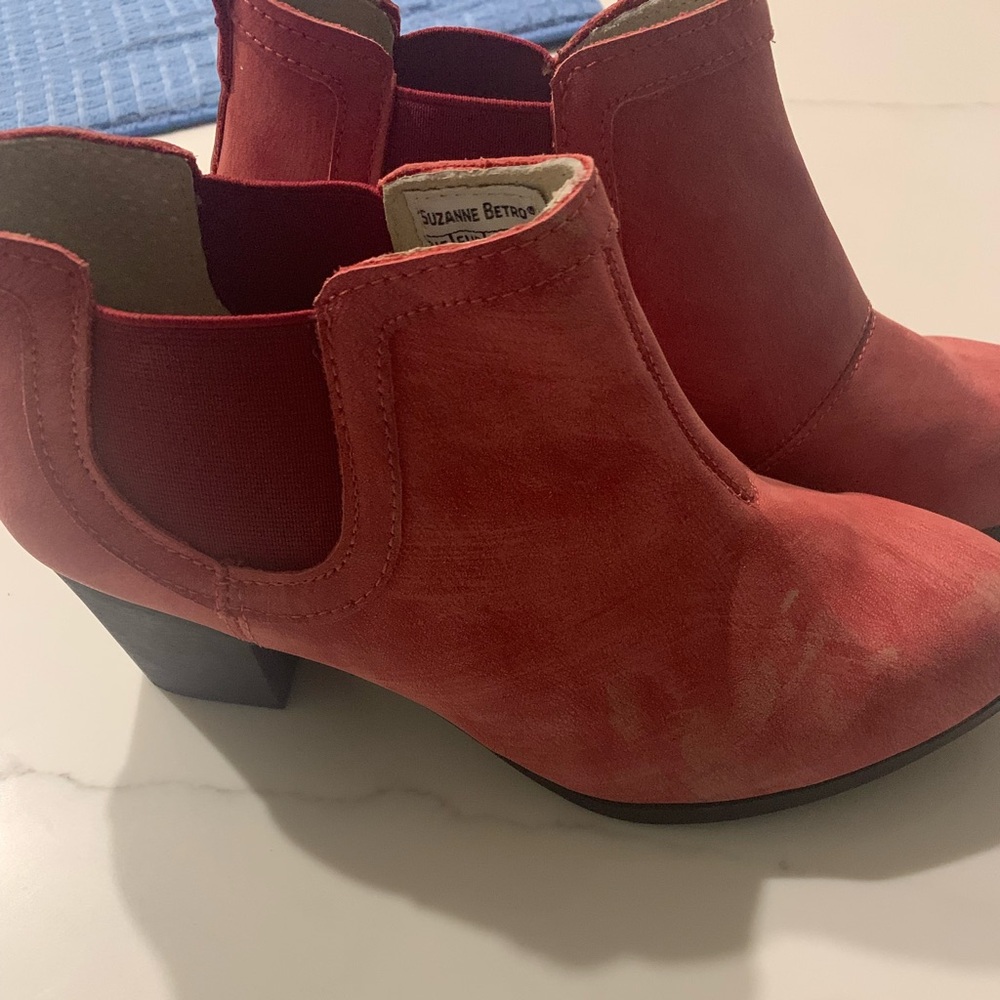 Suede Red ankle boots! NWOT